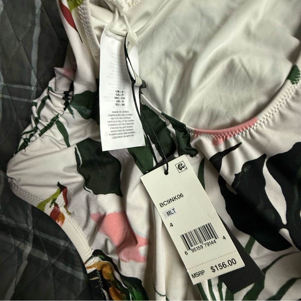 BCBGMaxAzria Floral Print Swimsuit NWT Sz 4 Ret $158 - Picture 6 of 8